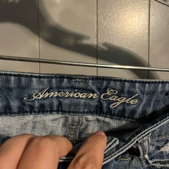 American Eagle 2010 micro denim shorts patchwork/distressed medium wash - Picture 2 of 5